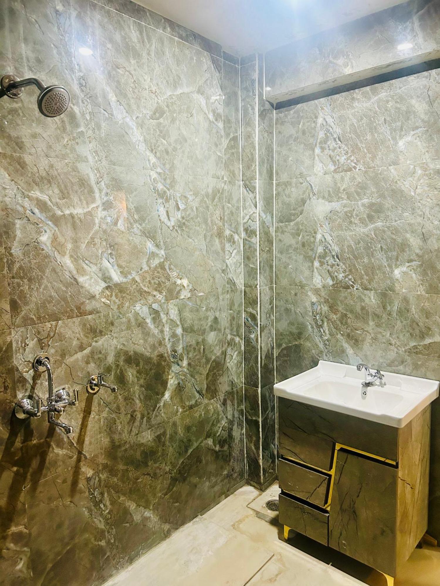 Sainik Guest House 500Mtr From Medanta Hospital Lucknow Zewnętrze zdjęcie